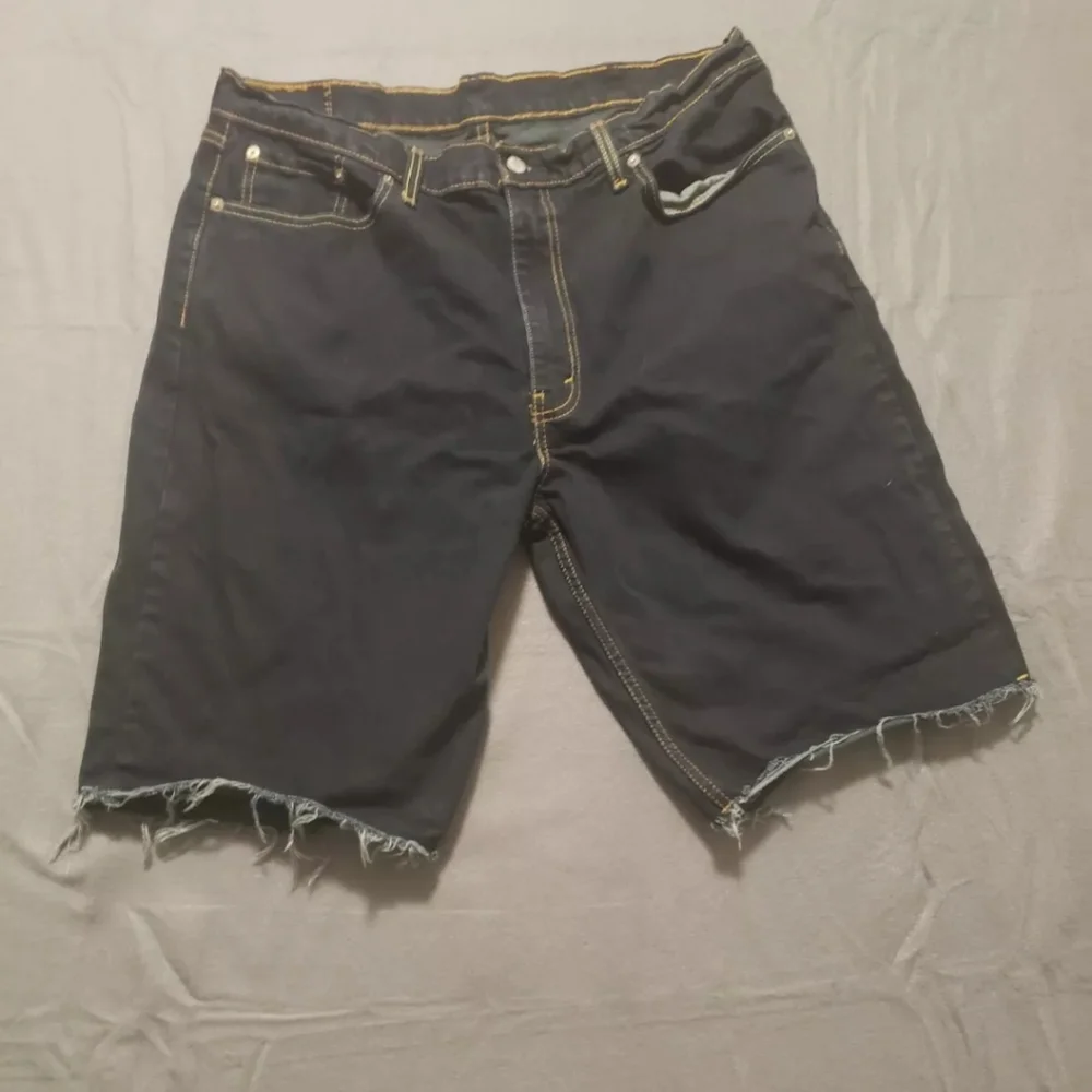 Levis Shorts 38 Waist Blue